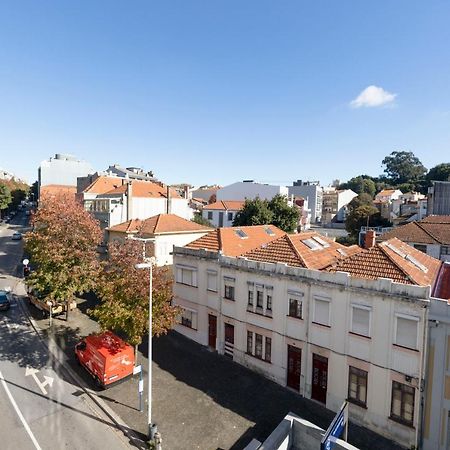 Travel And Live Faria Guimaraes Apartment Porto Exterior photo