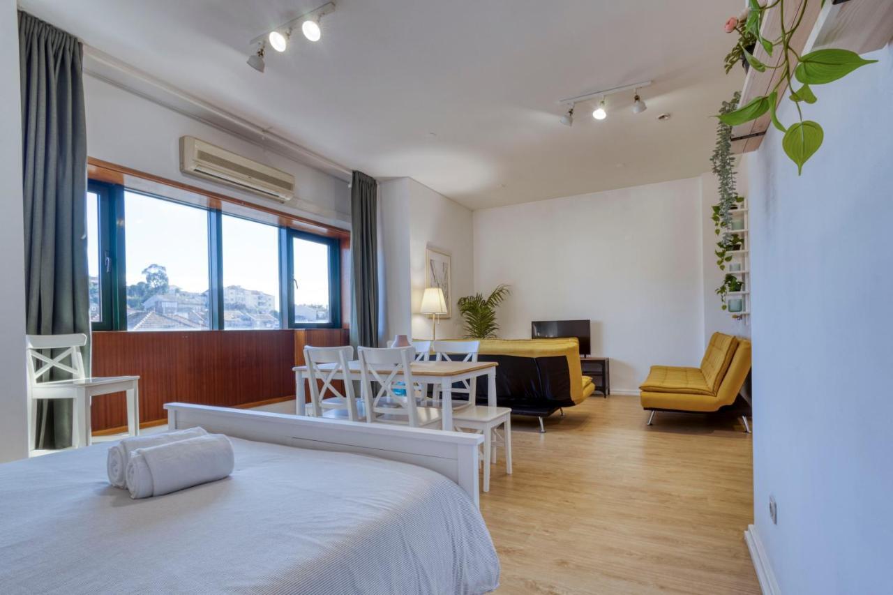 Travel And Live Faria Guimaraes Apartment Porto Exterior photo